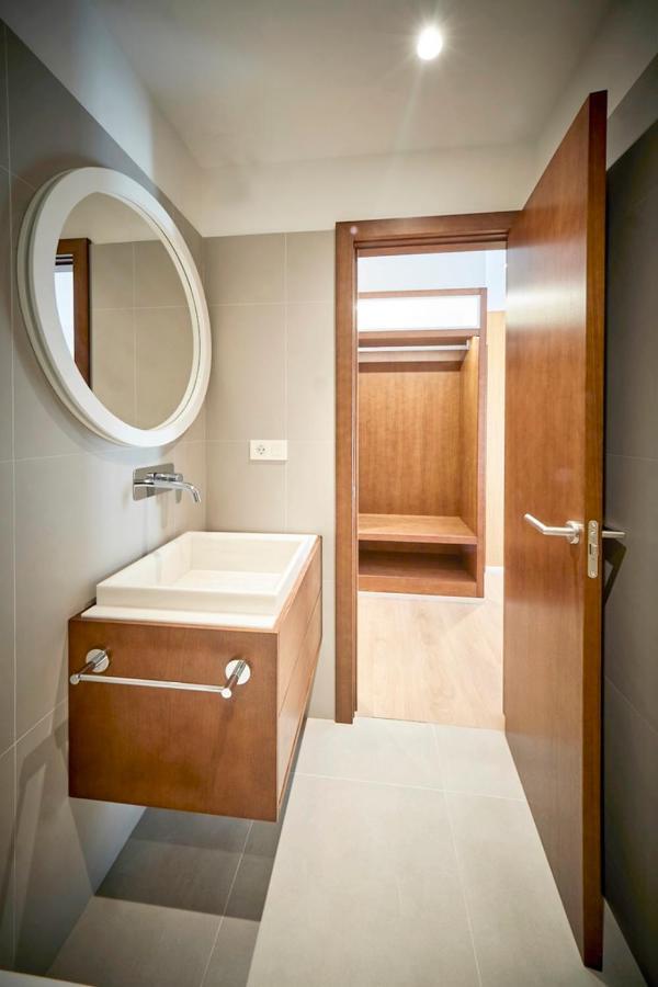 Hostal Pericon كونيل ذي لا فرونتيرا المظهر الخارجي الصورة